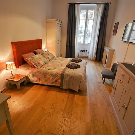 Apartament Be Our Guests In Port Le Pin Nicea